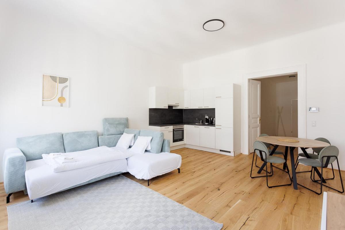 4Ty3 Apartments - Stadtpark City Apartment Is Calling Wien Eksteriør billede
